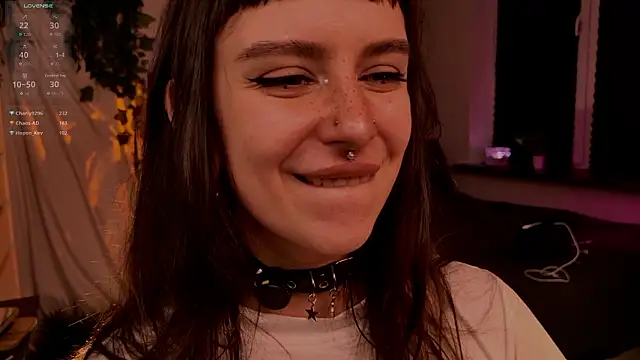 Онлайн чат XXX MichaellaMoon