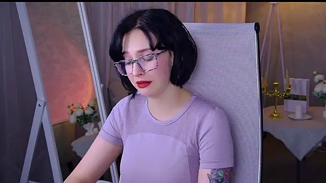 ElenaSomerhalder Adlı Modelin Canlı XXX Sohbeti