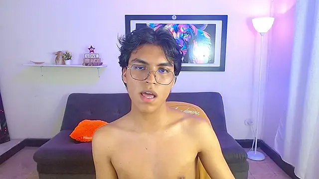 عرض كام Maecum18