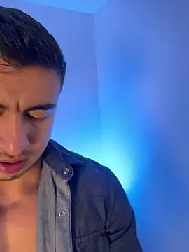 Chris_Clarck Chat XXX in diretta