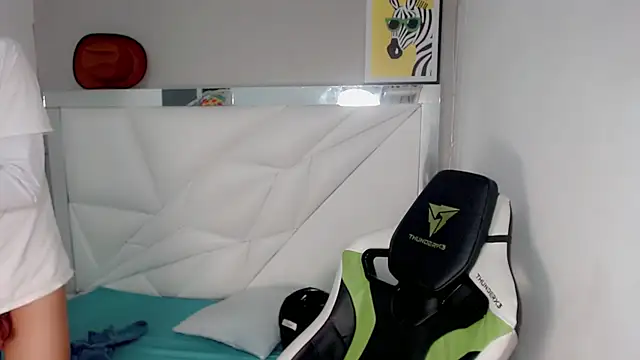 Liarr_ webkamerás műsora