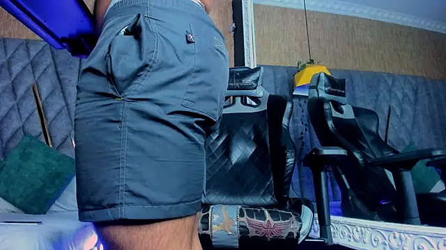 AronGarcia Webcam Show