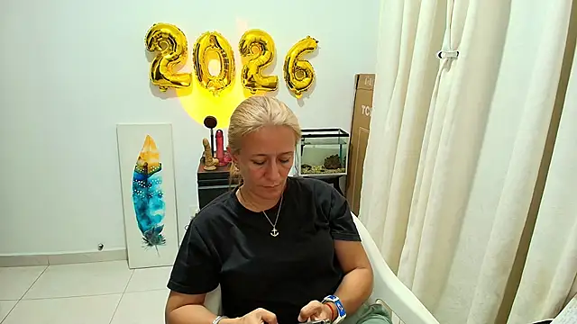 Naty_Stone Adlı Modelin Canlı XXX Sohbeti