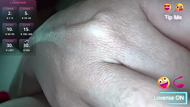 แชท XXX สดของ white_sexy_