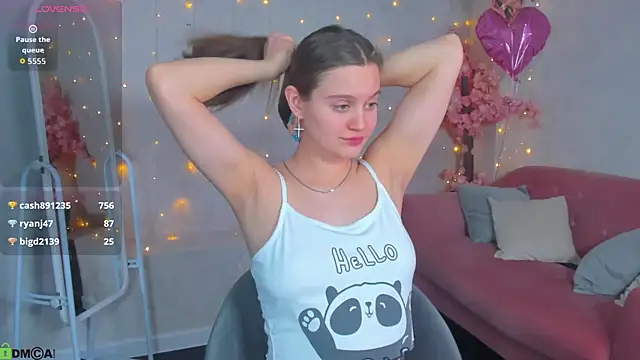 Renesmy_Black লাইভ XXX চ্যাট