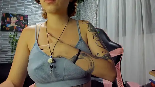 Chat +18 de Ginger_Sweetty ao vivo