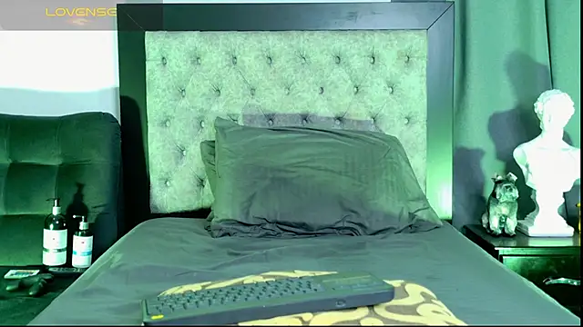 Noah_davies7 Pertunjukan Webcam