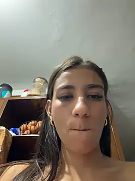 Carolina_1111のライブXXXチャット