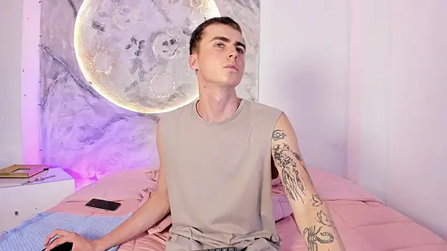 SpaceBoy1: απευθείας συνομιλία ΧΧΧ