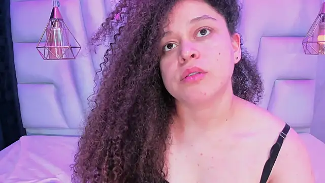 IrinaVoshh_のライブXXXチャット