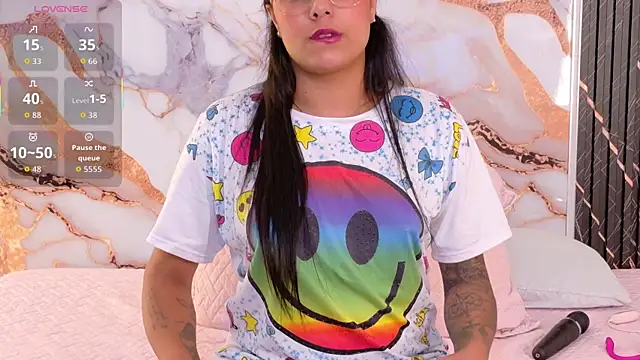 Shasa_8 即時 XXX 聊天