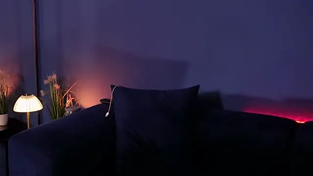 OliviaBellucci 即時 XXX 聊天