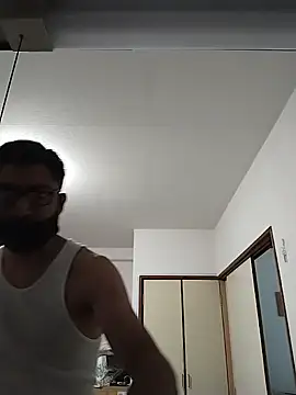 SunkLupus live XXX chat