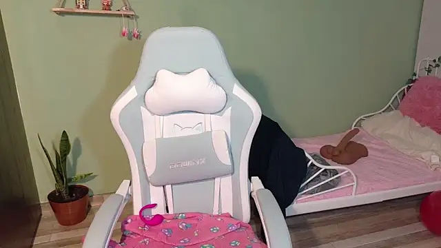 Emerald_Sparkles_n Live XXX chat