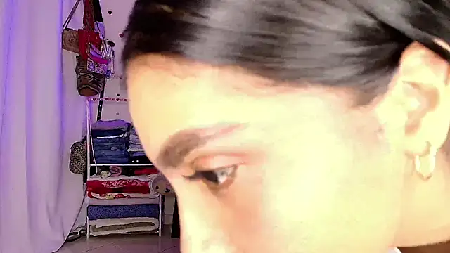 mia_yireth 即時 XXX 聊天