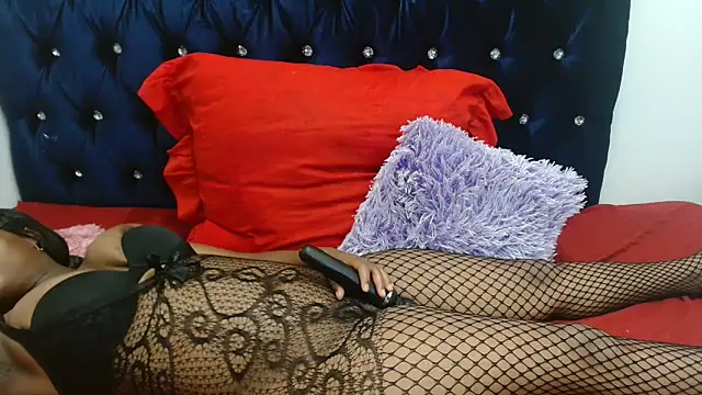 DirtySweetlola32 Chat XXX live