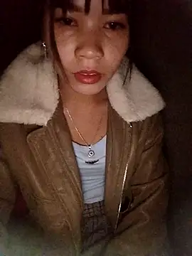 gugu0022 Webcam show