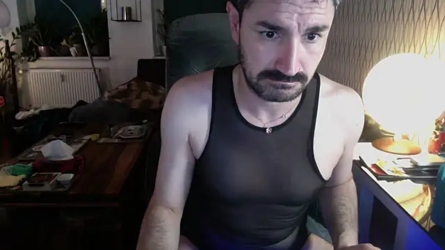 Show modela tomz0819 na web-kameri