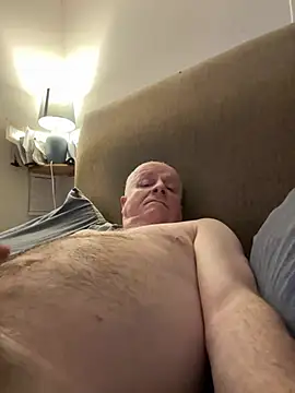 locallad88's Webcam Show