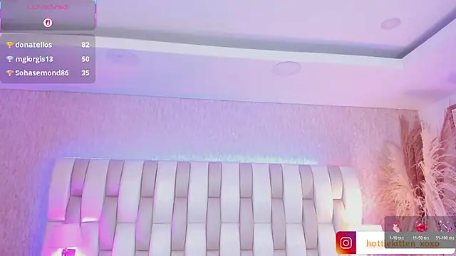 Chat +18 de Viollet_xoxo ao vivo