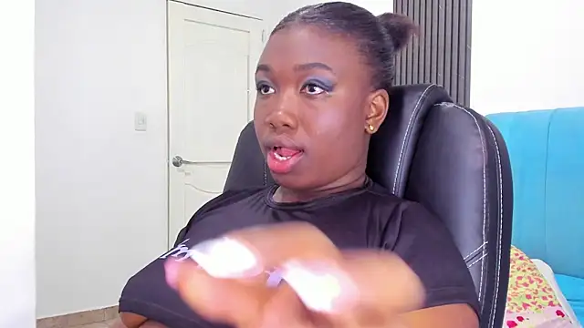 KarlyMoss Webcam show