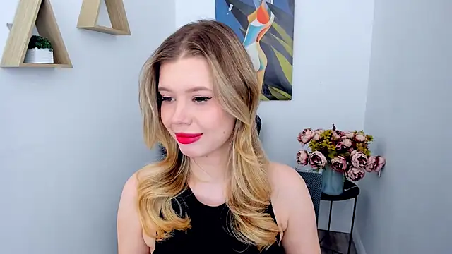 FollowLovee live XXX chat