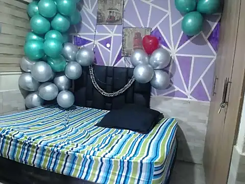 Chat +18 de sofia_millerx ao vivo