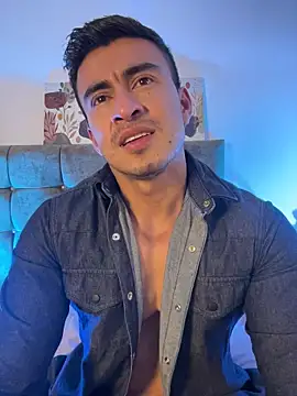 Chris_Clarck élő XXX-chatje