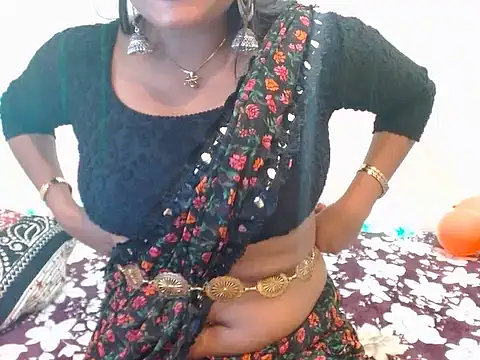 LIZNA_0 Adlı Modelin Canlı XXX Sohbeti