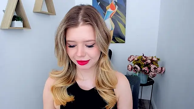 FollowLovee live XXX chat