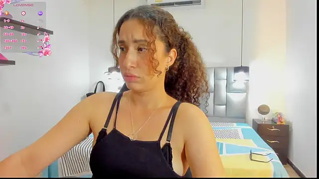 NoaMalak7 live XXX chat