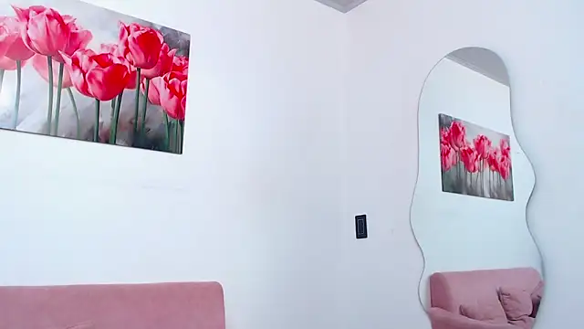 pinky_f00x Chat XXX live