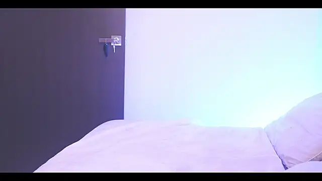 LorenRosse 现场XXX聊天