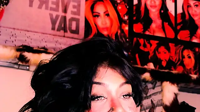 Chatroom XXX en direct de indian_dreamgirl