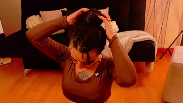 EmmyEvans1 élő XXX-chatje