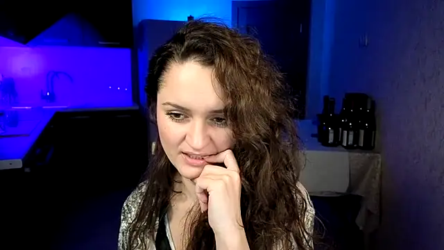 Cerann1のライブXXXチャット