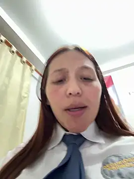 Emily-7_ Live XXX-chat