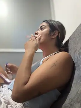 Chat +18 de Kaily_Sweet16 ao vivo