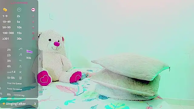 Živý XXX chat Emmaa_Saenz_