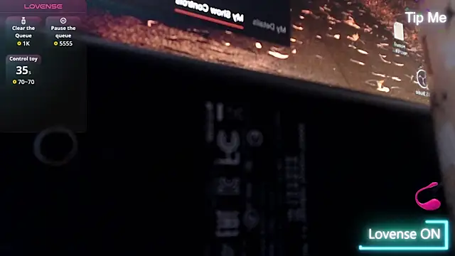 LillySquirtShot Pertunjukan Webcam