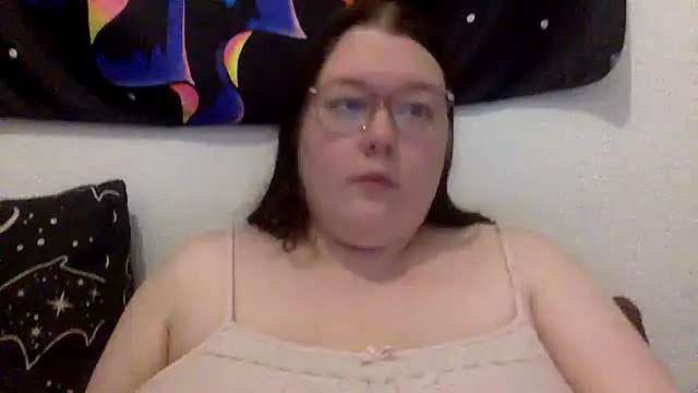 Sexycurvyemilyy live XXX chat