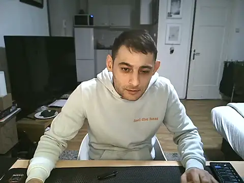 Czat XXX na żywo – mihaimichael