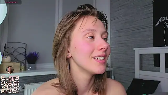 EthalBuffkin Chat XXX in diretta