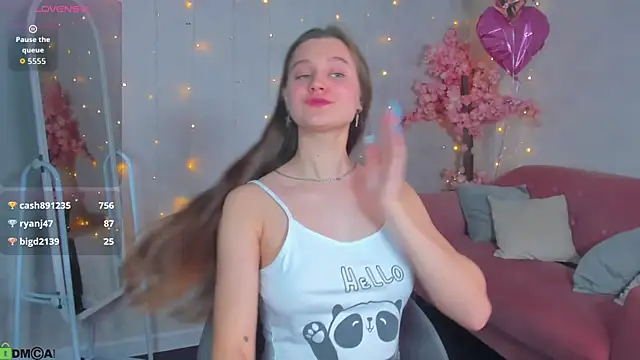 Renesmy_Black Live XXX-Chat