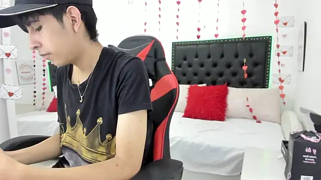 Živý XXX chat julian_xx