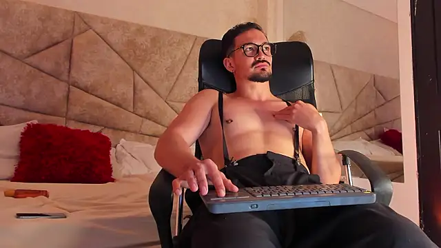 SavageCross1 webcam show