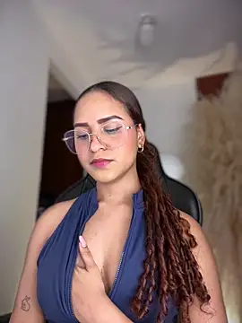 Chatroom XXX en direct de gretta_kler1