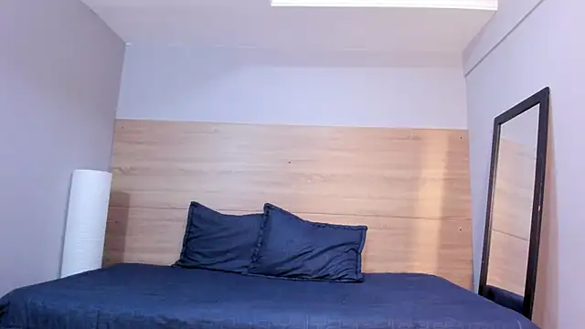 bulma_bambina_ Chat XXX live