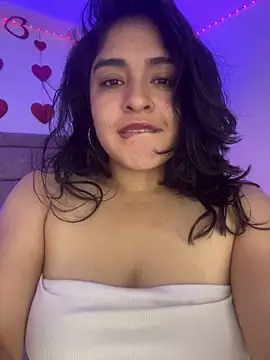 EmilyNoir1 live XXX chat