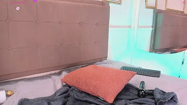 Czat XXX na żywo – amandalee01